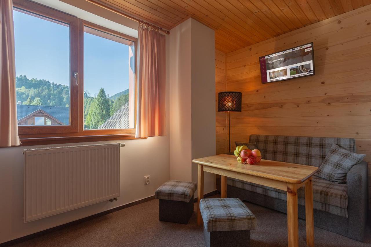 Apartmany A Studia Villa Flora Liptovská Sielnica Eksteriør bilde