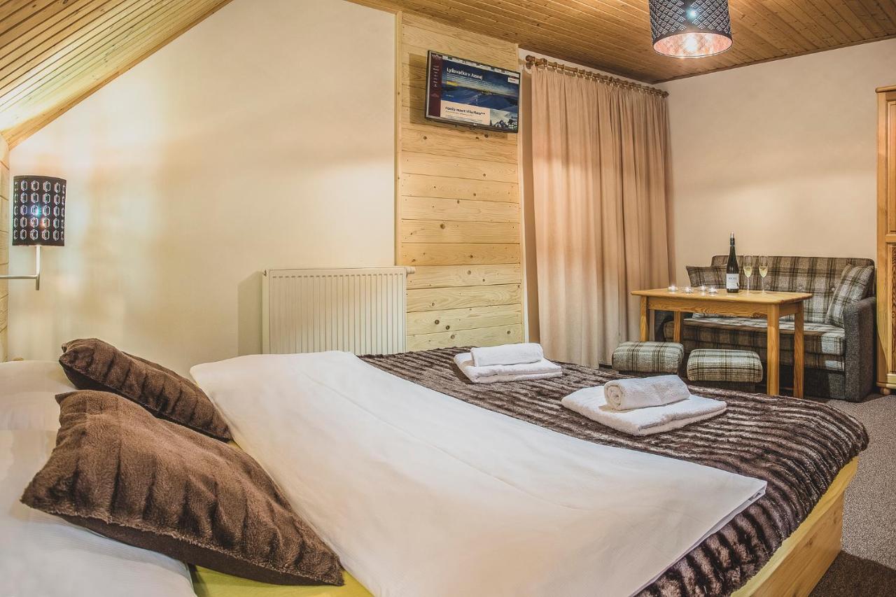 Apartmany A Studia Villa Flora Liptovská Sielnica Eksteriør bilde
