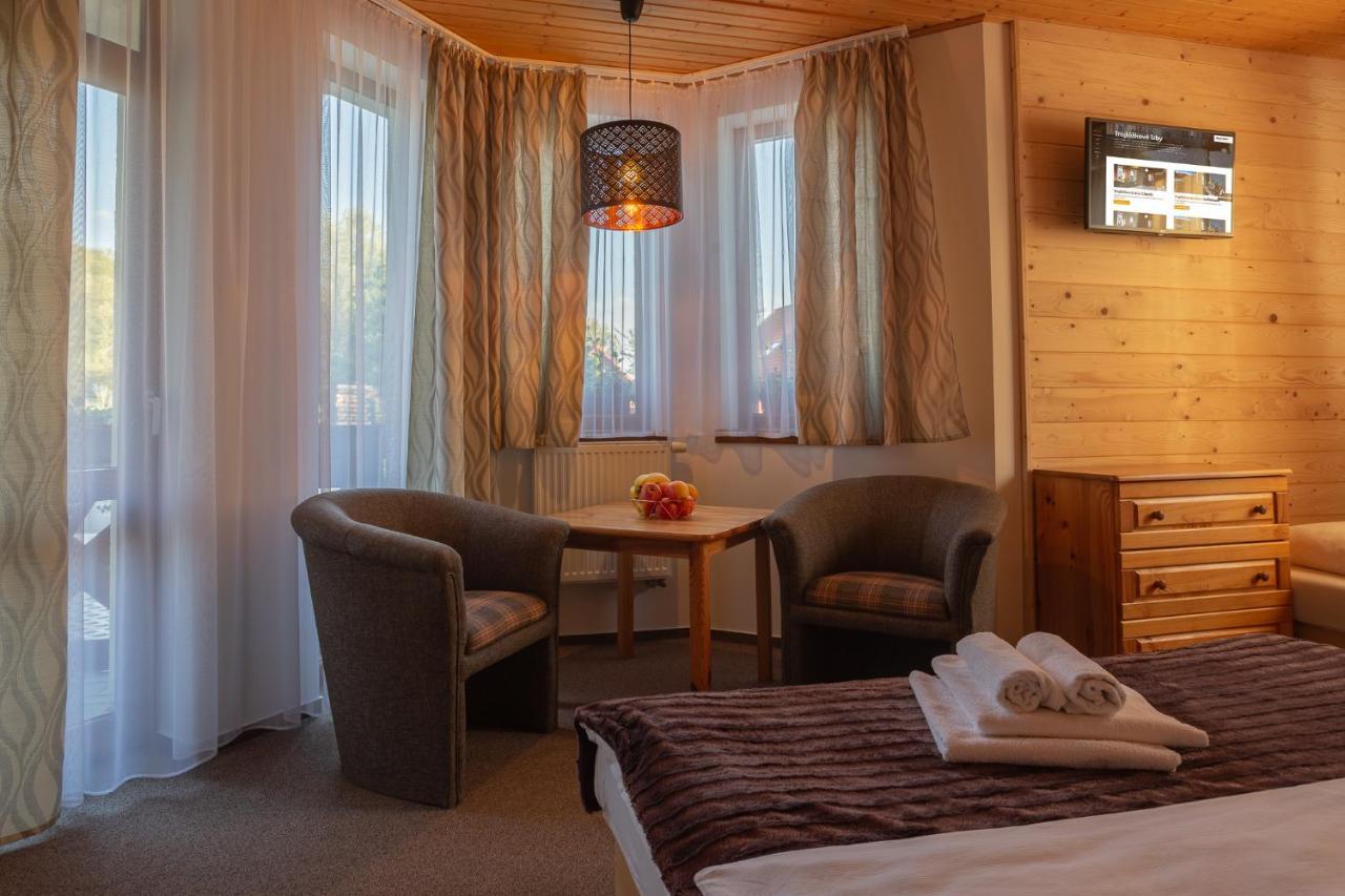 Apartmany A Studia Villa Flora Liptovská Sielnica Eksteriør bilde